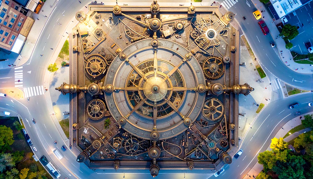 20251121-zsurnal-002